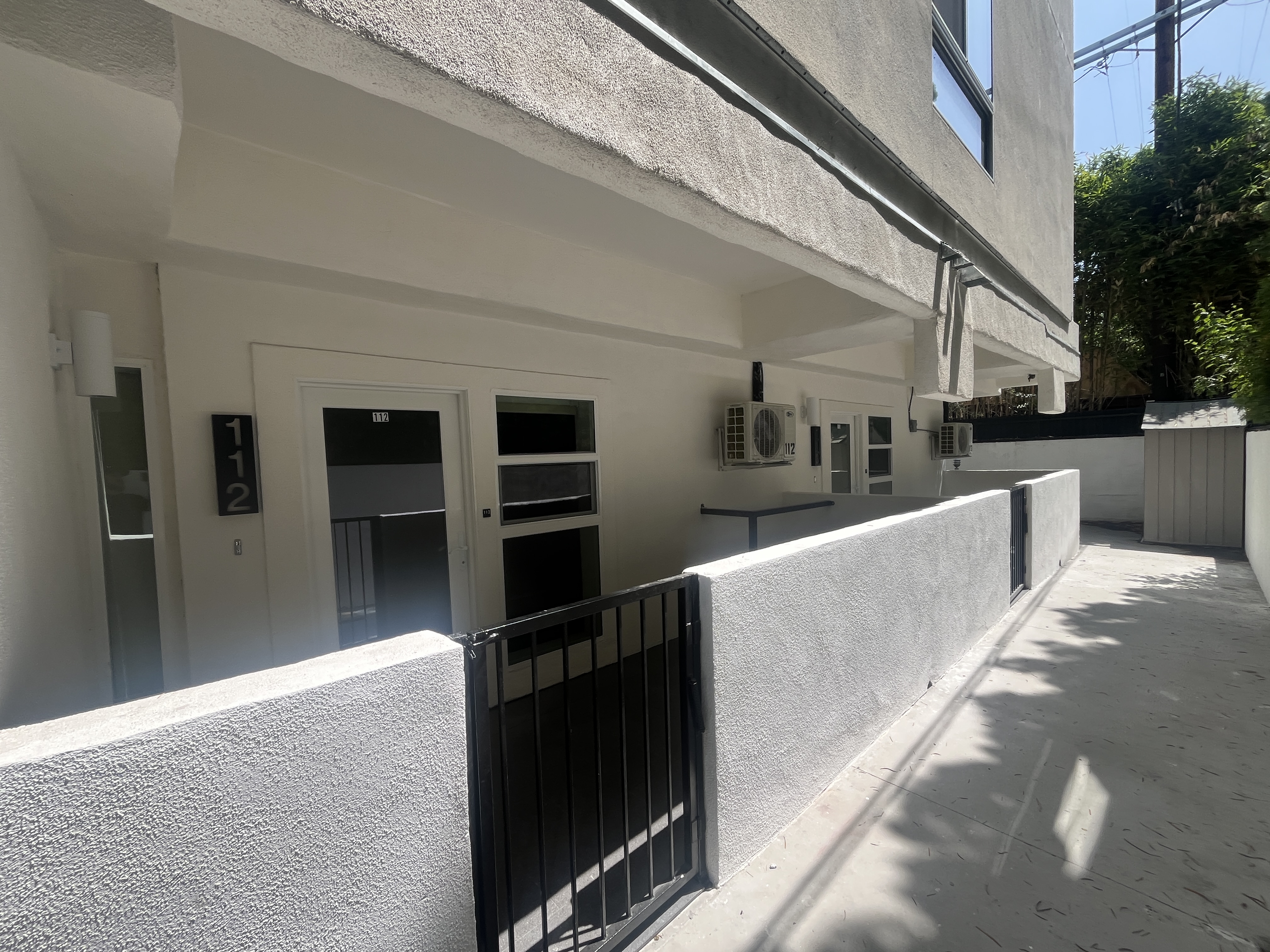 Sepulveda Blvd Garage Conversion to ADU's Detail 2